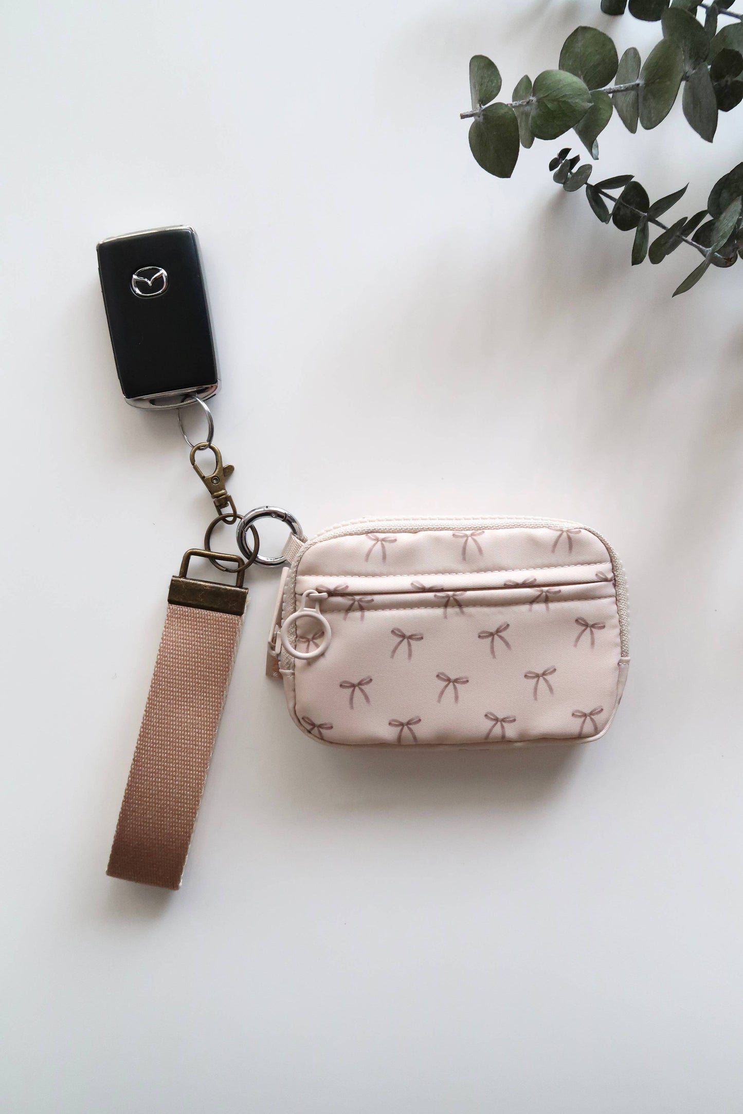 Frederick Family Co. - Bow Keychain Wallet with Wrist Lanyard, Compact Card Holder