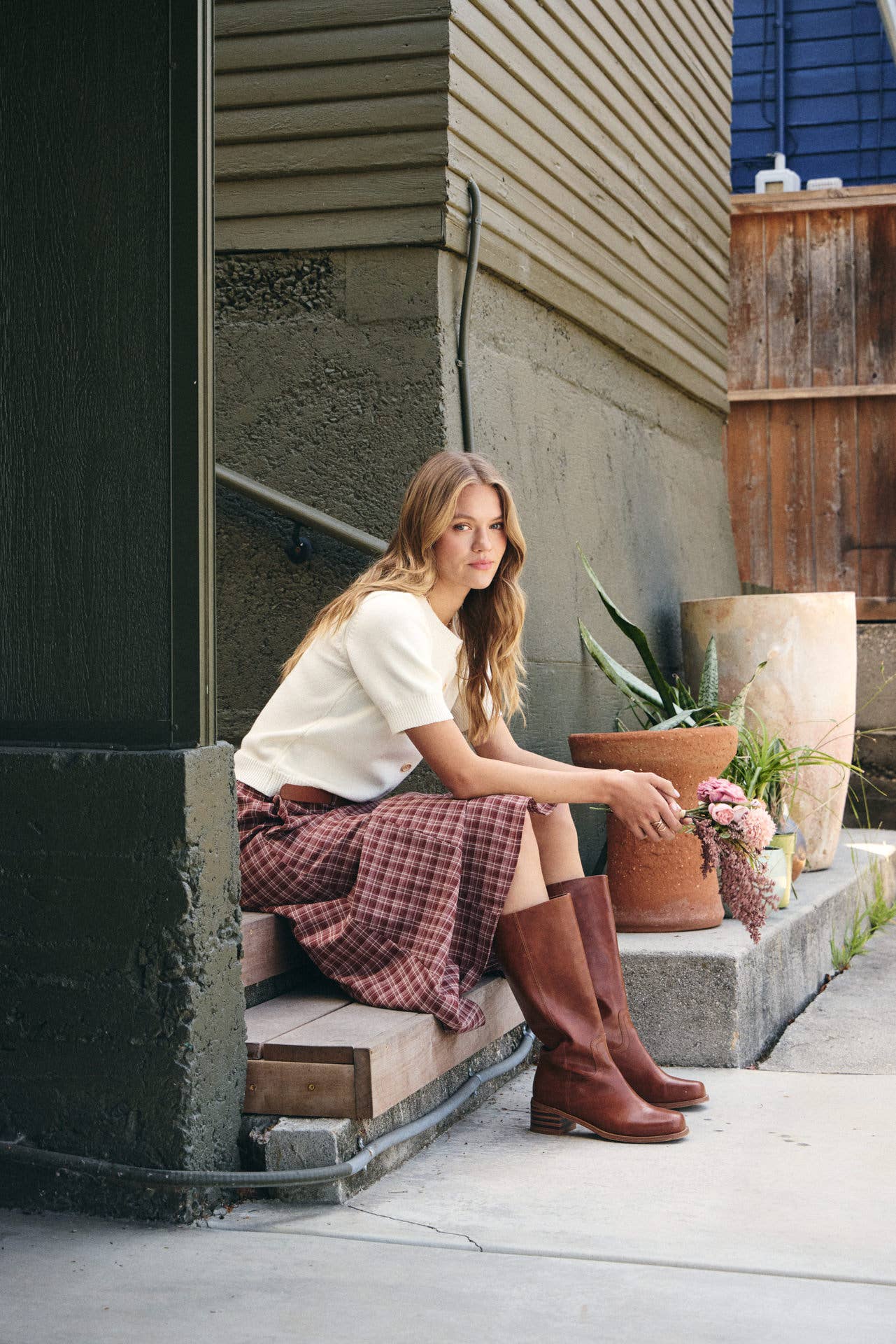 in february - WEEKEND COFFEE MINIMAL SILHOUETTE COTTON CARDIGAN