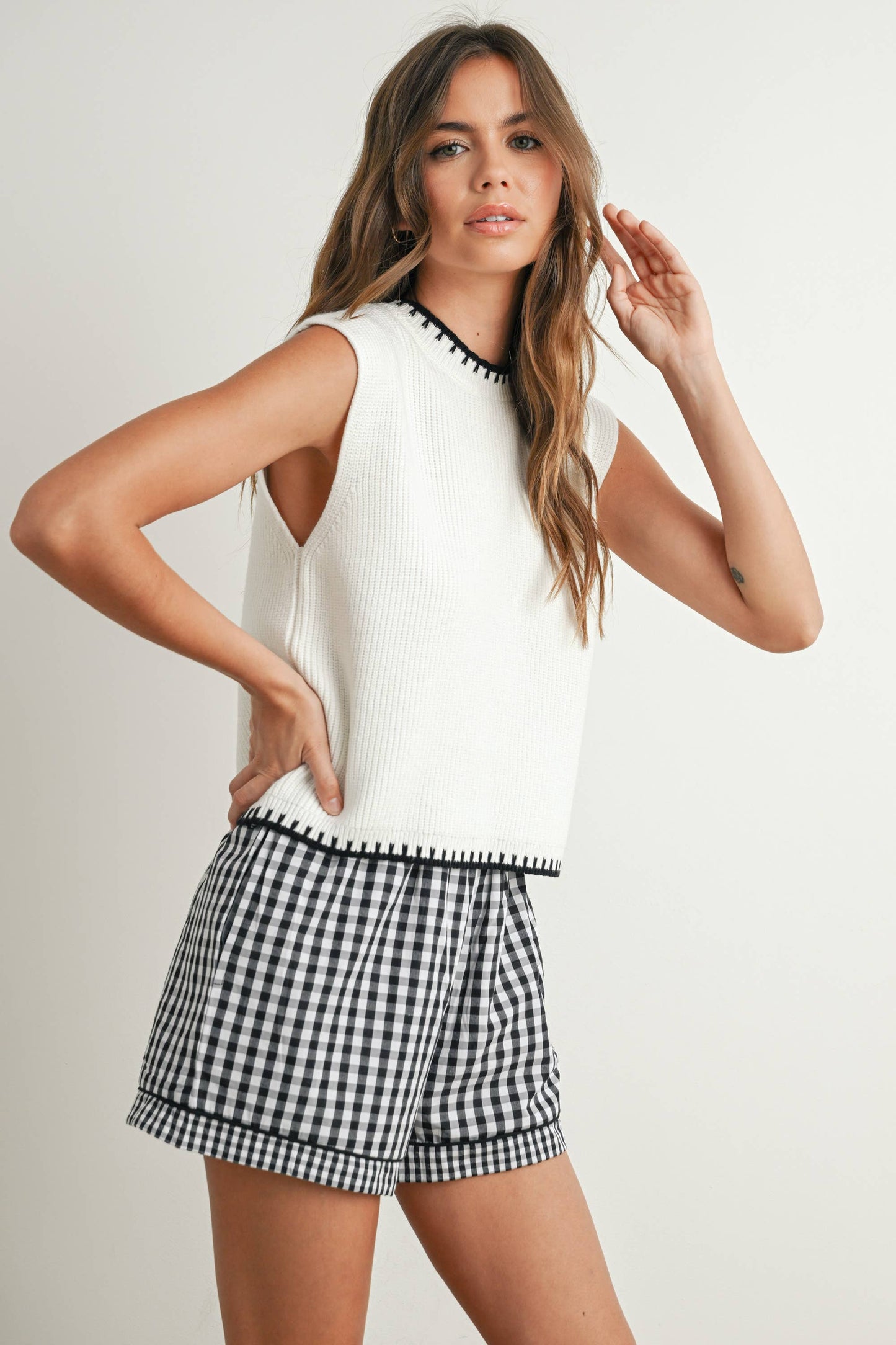 BUTTERMELON - Soft Ribbed Sweater Vest - BMW7623