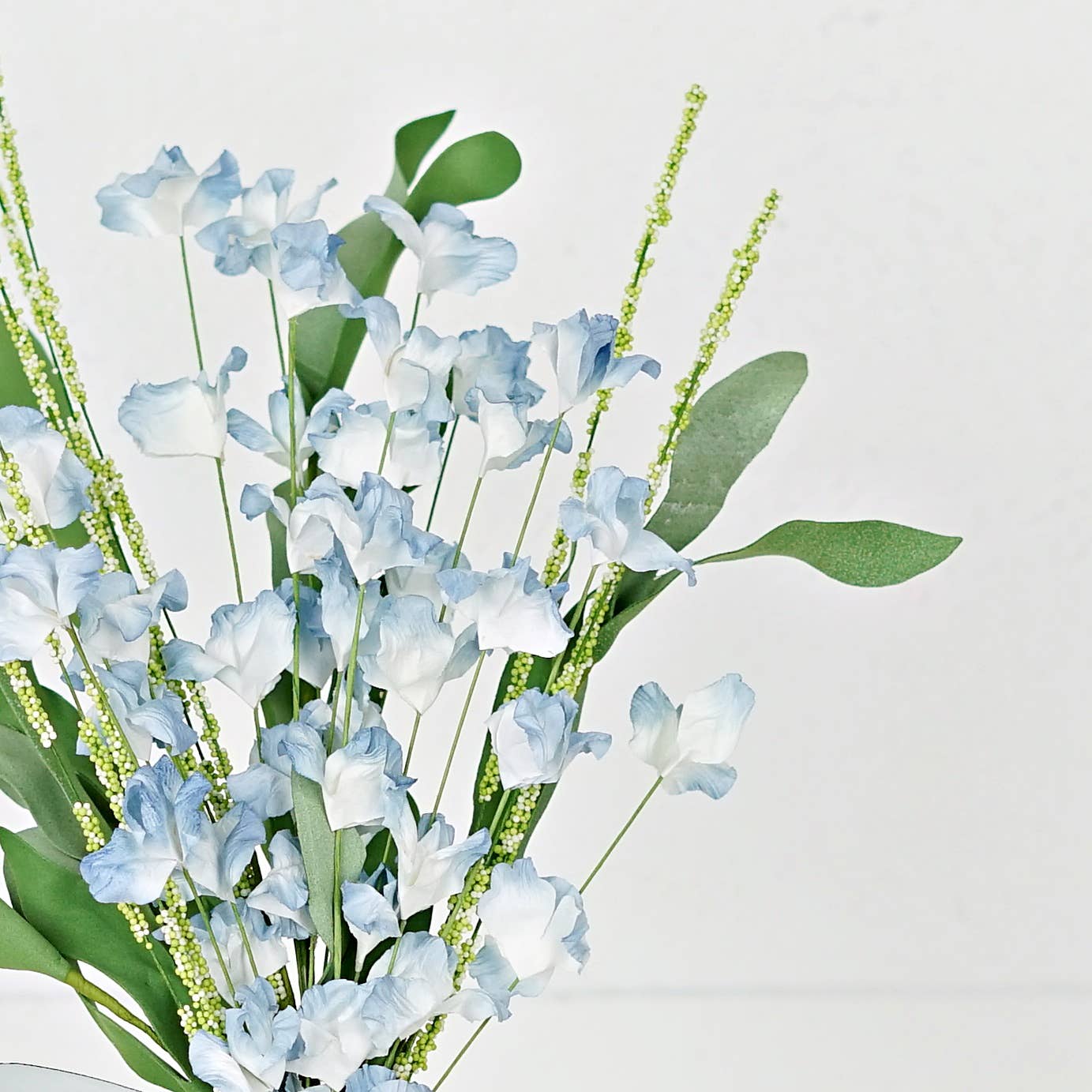 Holiday Depot Inc. - 35116- 19in Bush-Blue Cream Mountain Flowers
