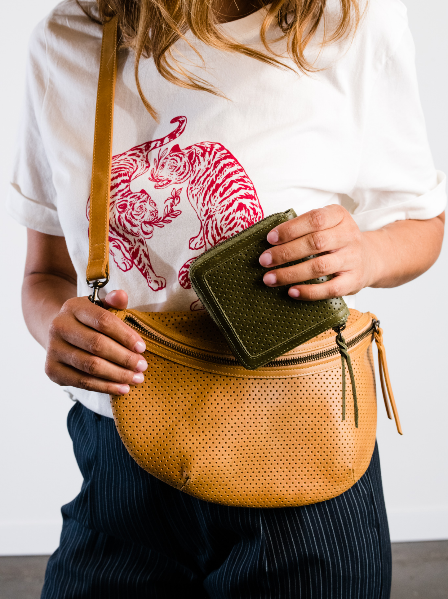 ABLE - Helina Small Zip-Around Wallet