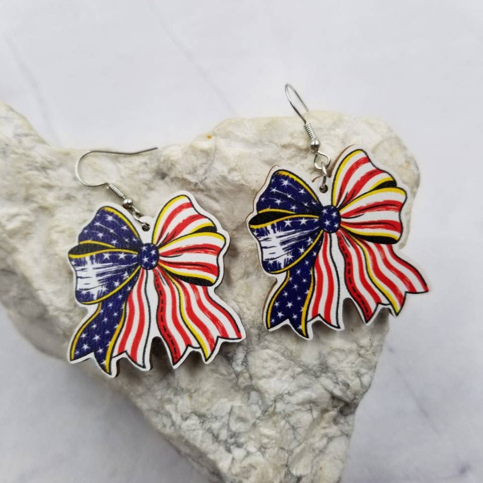 The Pretty Jewellery - Patriotic American Flag Bow Earrings