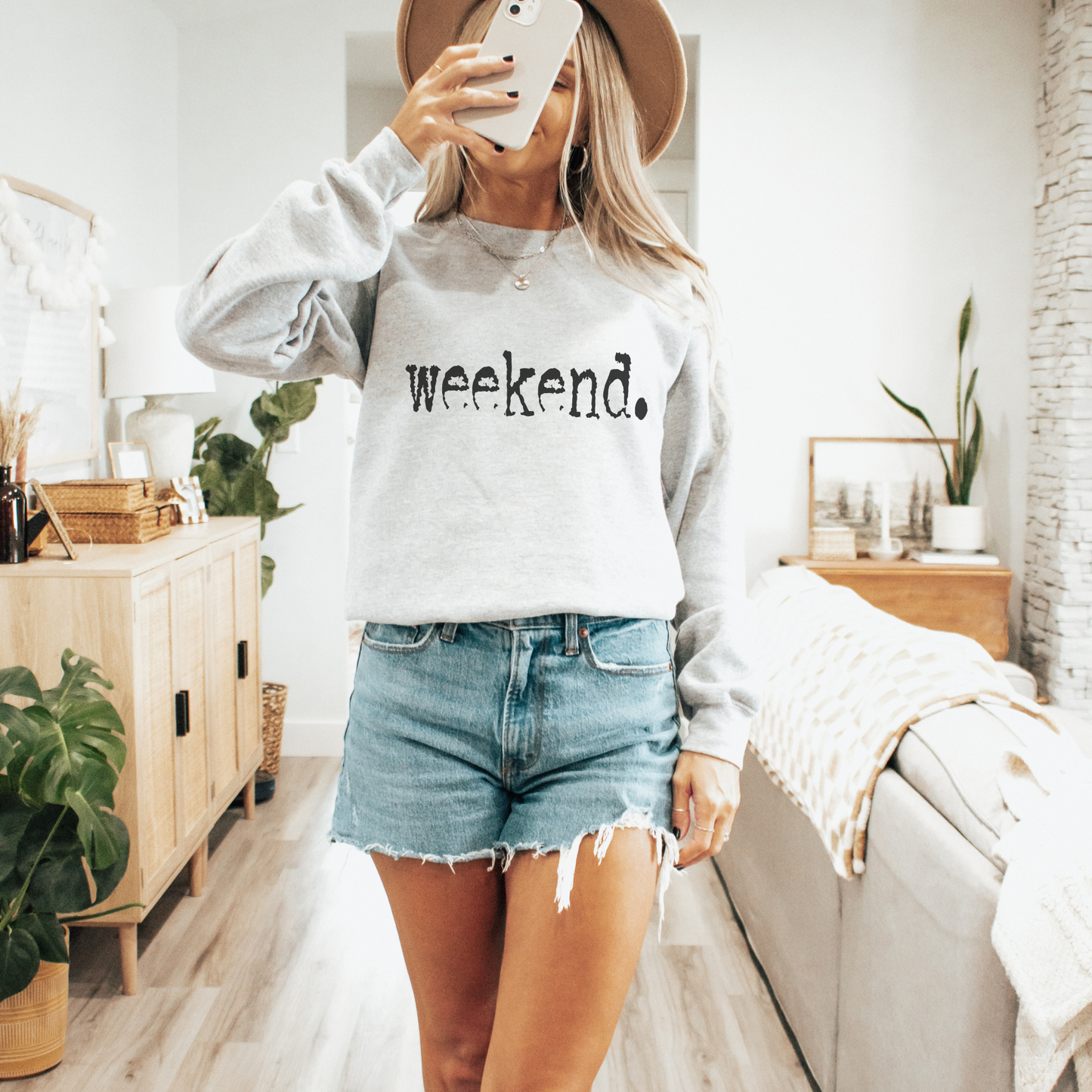 Trendznmore - Weekend. Distressed Typography Funny Graphic Sweatshirt
