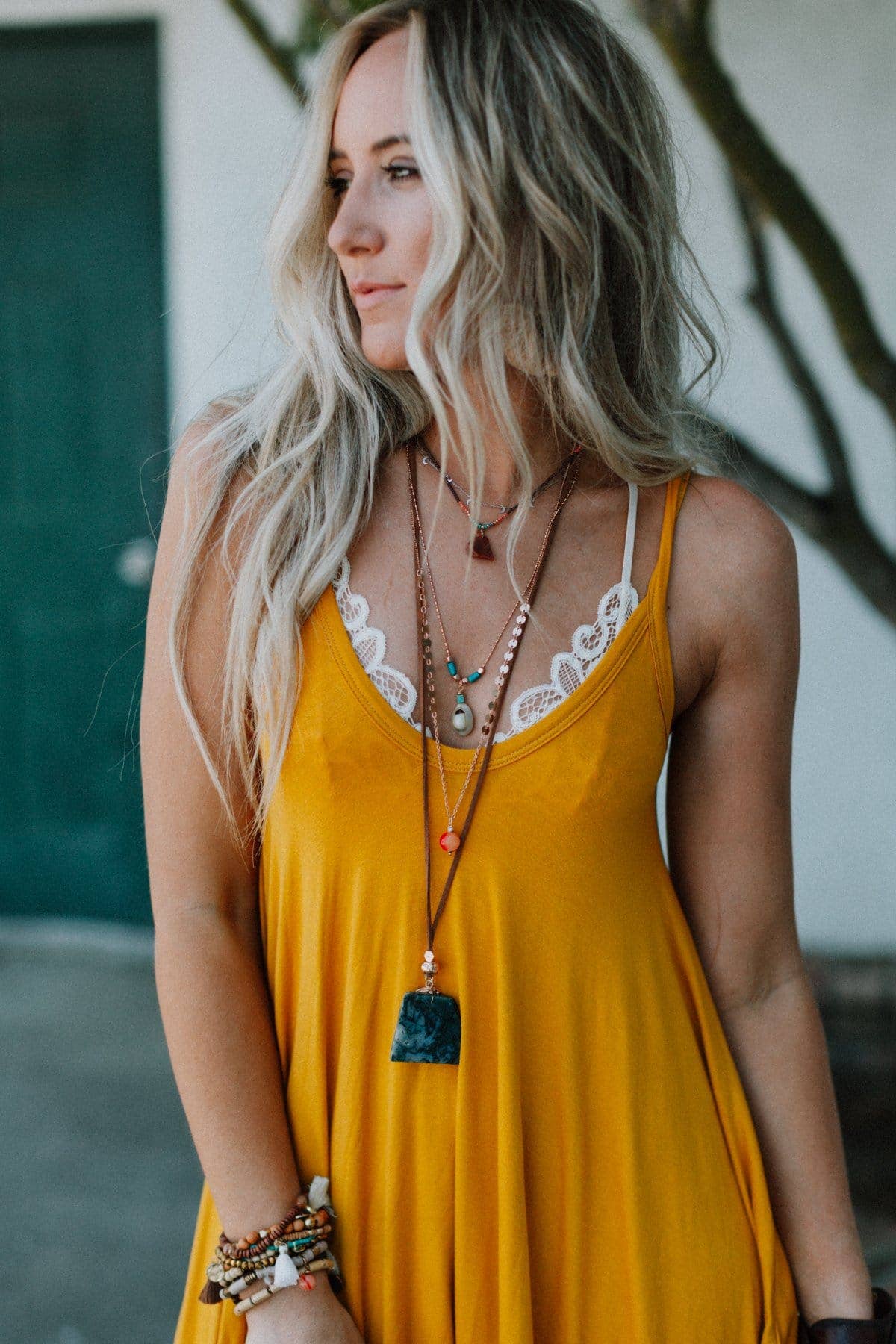 Three Bird Nest - Giselle Stone and Shell Boho Necklace - Turquoise