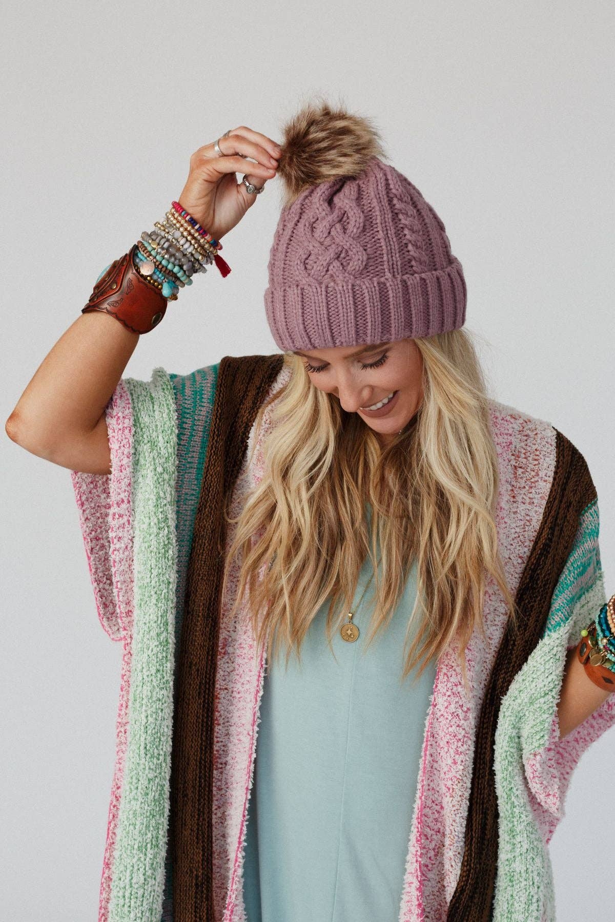 Three Bird Nest - Cable Knit Faux Fur Pom Beanie - Mauve
