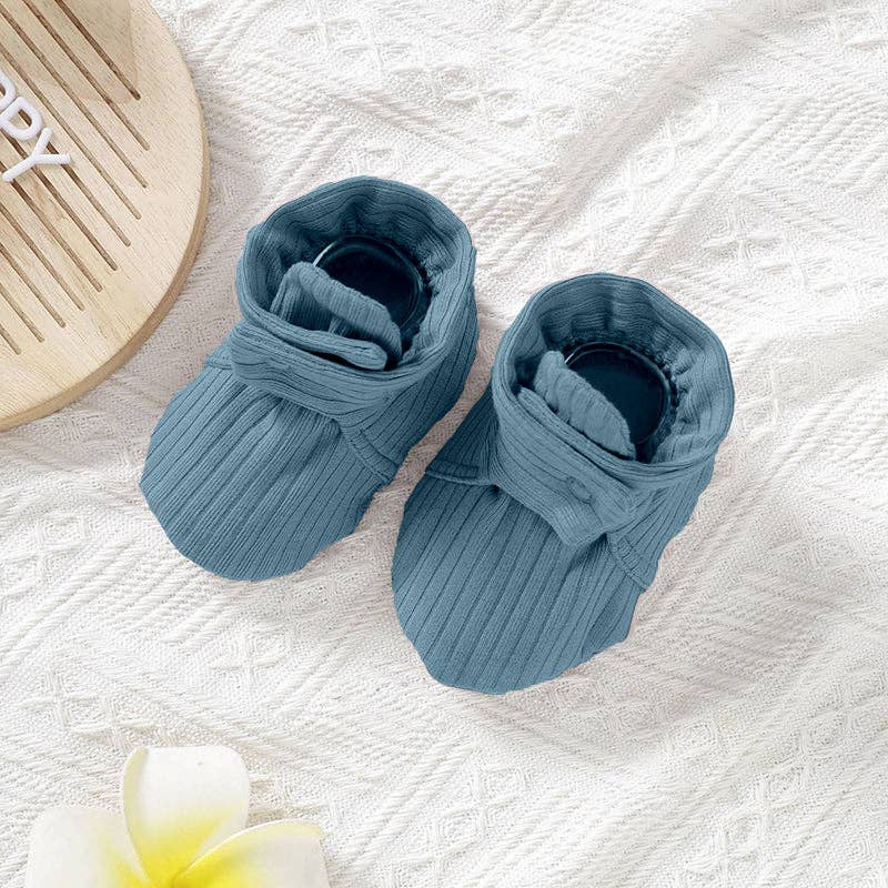 Newcastle Classics - Ribbed Organic Cotton Baby Booties