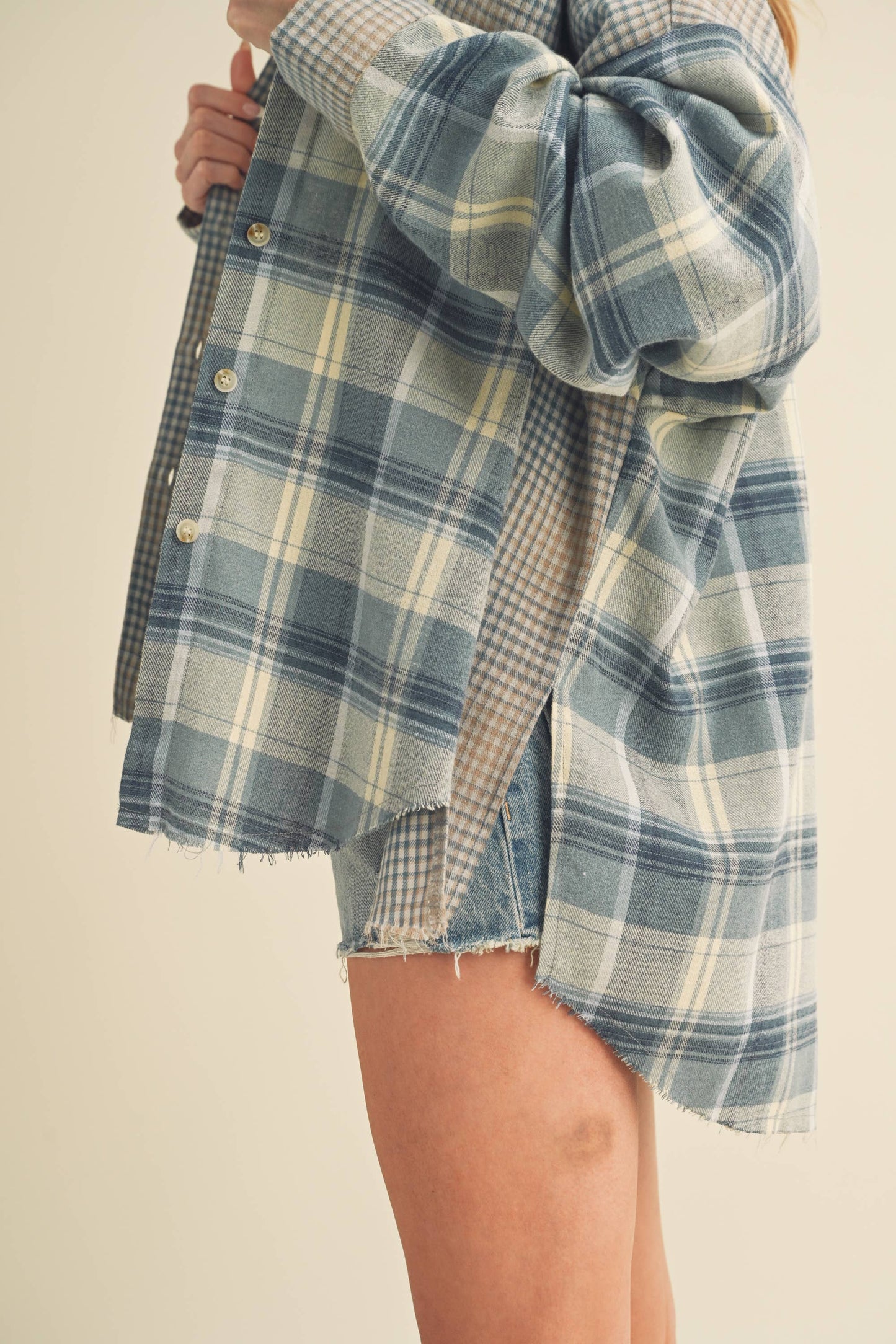 AEMI + CO - 8376EN Kambrie Plaid Flannel Shirt 1